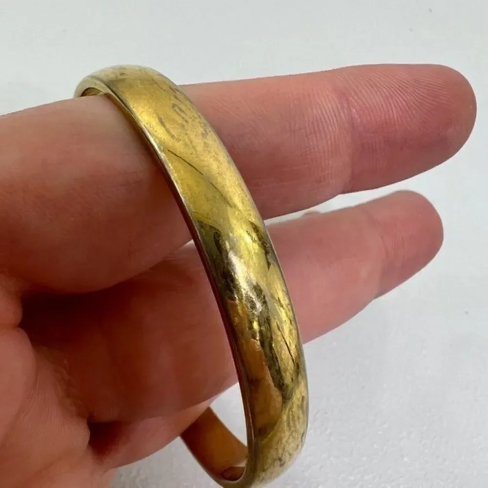 Monet Bangle Small Gold Tone Thin Dainty Basic Classic Vintage Timeless Used, ta